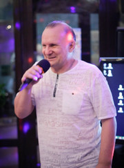 Певец Тайлер Мики