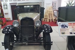 Музей советского автопрома, с рейтингом 4.4 - находится по адресу Иваново, Парижской Коммуны, 16 