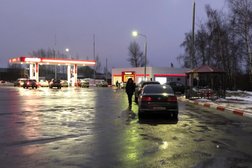 Автозаправка Лукойл, с рейтингом 3 - находится по адресу Владимирская область, Вязники, Железнодорожная улица, 2а 