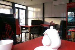 Кафе быстрого питания Doner House, с рейтингом 3 - находится по адресу Алматы, Дуйсенова, 44 