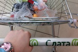 Супермаркет Слата, с рейтингом 4.5 - находится по адресу Иркутская область, пос. Молодежный, Байкальский тракт, 11 