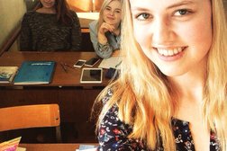 Уральский федеральный университет им. первого президента России Б.Н. Ельцина, с рейтингом 2 - находится по адресу Екатеринбург, улица Чапаева, 16 