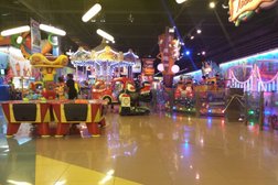 Развлекательный парк Funky Town, с рейтингом 2.9 - находится по адресу Алматы, Ташкентский тракт, 17к 