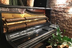 Бар-сидрерия Ветка, с рейтингом 3.8 - находится по адресу Москва, улица Александра Солженицына, 44 