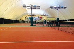 Спортивный центр Академия Александра Островского, с рейтингом 2 - находится по адресу Московская область, Химки, улица Юннатов, вл1а 