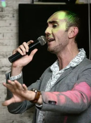 Певец Галустян Саша