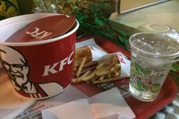 Ресторан быстрого питания KFC, с рейтингом 3.7 - находится по адресу Нур-Султан, Республики проспект, 7 