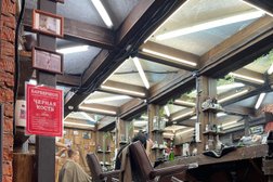 Мужская парикмахерская Чёрная Кость, с рейтингом 3 - находится по адресу Москва, улица Садовая-Триумфальная, 12/14 ст1 