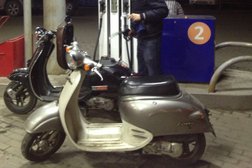 Автозаправка Plus, с рейтингом 4 - находится по адресу Москва, улица Берзарина, 26 к1 
