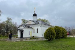 Церковь Трех Святителей Великих, с рейтингом 5 - находится по адресу Владимирская область, пос. Боголюбово, Вокзальная улица, 8 к1 