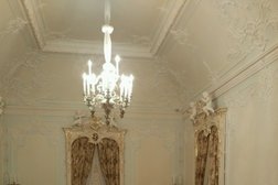 Большой Меншиковский дворец, с рейтингом 3.8 - находится по адресу Санкт-Петербург, Верхний парк, 1 лит А 