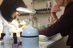 Центр врачебной косметологии и медицинского массажа Эстетик, с рейтингом 3.5 - находится по адресу Иркутск, улица 5-й Армии, 37 