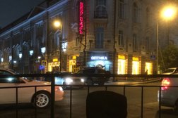 Салон оптики Solaris, с рейтингом 2.3 - находится по адресу Владивосток, Светланская улица, 10 