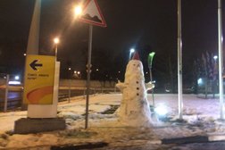 Автозаправка Роснефть, с рейтингом 4 - находится по адресу Москва, аллея Первой Маёвки, вл13а 