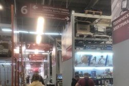 Магазин строительных материалов Строитель, с рейтингом 4.5 - находится по адресу Калининград, Московский проспект, 186 