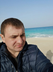 Водитель, выгульщик собак Альфрет Олегович Айзятов