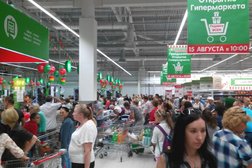 Гипермаркет Карусель, с рейтингом 3 - находится по адресу Республика Башкортостан, Уфа, Маршала Жукова, 12 
