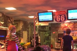 Развлекательный центр Динопарк, с рейтингом 4 - находится по адресу Белгород, Костюкова, 39 