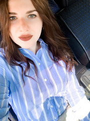 Веб-разработчик, художник Елена Тишкова