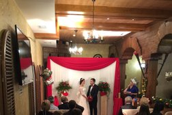 Гостиничный комплекс Рыцарский двор, с рейтингом 4 - находится по адресу Иркутская область, пос. Молодежный, Байкальский тракт 11 километр, 5 